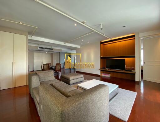 Urbana Langsuan  Spacious 2 Bedroom Property in Chidlom