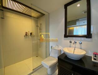 Urbana Langsuan  Spacious 2 Bedroom Property in Chidlom