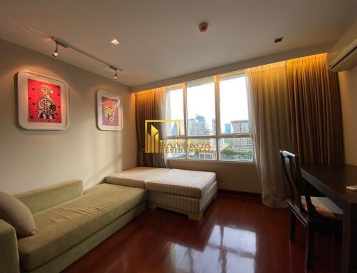 Urbana Langsuan  Spacious 2 Bedroom Property in Chidlom