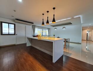 Beautifully Renovated Apartment in Thonglor