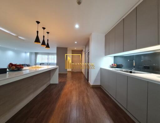 Beautifully Renovated Apartment in Thonglor