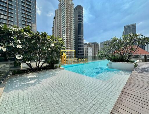 Luxurious 2 Bedroom Apartment Near Phrom Phong Park