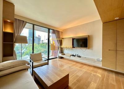 Luxurious 2 Bedroom Apartment Near Phrom Phong Park