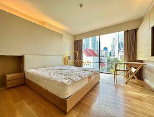 Luxurious 2 Bedroom Apartment Near Phrom Phong Park