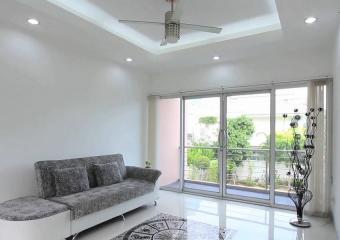 Wonderful 5 Bedroom House For Rent in Thong Lo