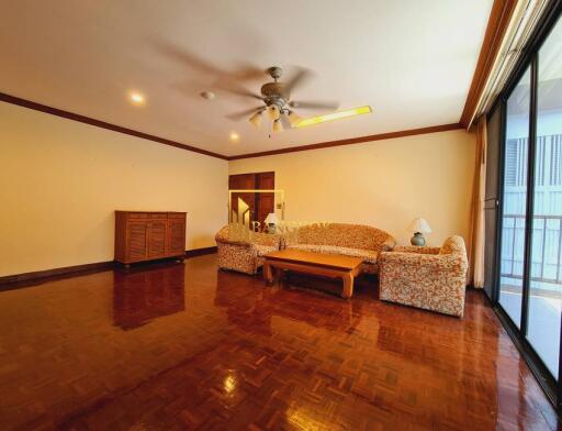 3 Bed Apartment in Phrom Phong