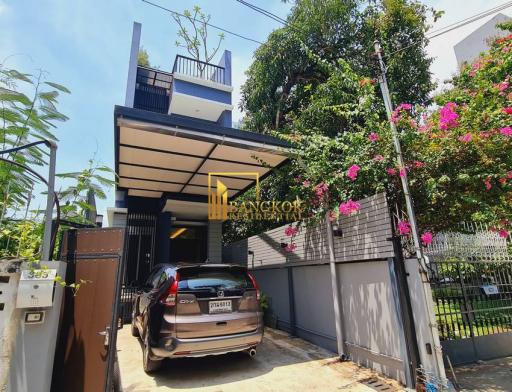 3 Bedroom House For Rent in Thonglor