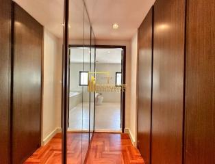 Baan Suanpetch  4 Bedroom Duplex For Rent in Phrom Phong