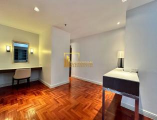 Baan Suanpetch  4 Bedroom Duplex For Rent in Phrom Phong