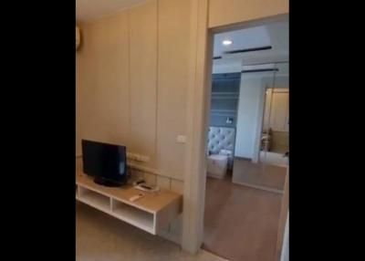 The Crest Ruamrudee  2 Bedroom Condo in Phloen Chit