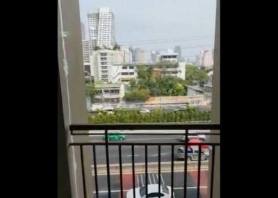 The Crest Ruamrudee  2 Bedroom Condo in Phloen Chit