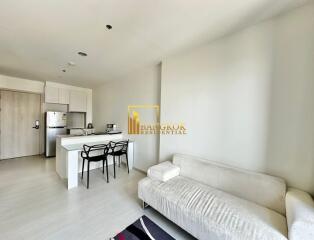 Rhythm Sukhumvit 42  Bright 1 Bedroom Condo For Rent in Ekkamai