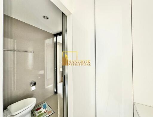 Rhythm Sukhumvit 42  Bright 1 Bedroom Condo For Rent in Ekkamai