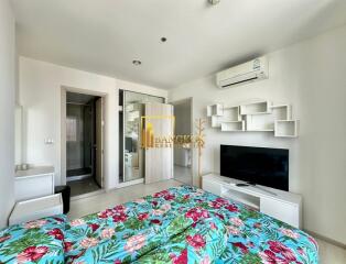 Rhythm Sukhumvit 42  Bright 1 Bedroom Condo For Rent in Ekkamai