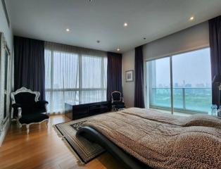 Millennium Residence  3 Bedroom Condo For Rent in Asoke