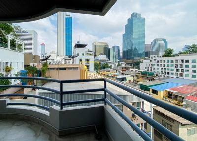 Pearl Garden  2 Bedroom Condo For Rent in Silom