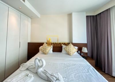 2 Bedroom Apartment in Silom