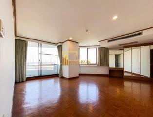 Baan Yen Akart  2 Bedroom Condo in Sathorn