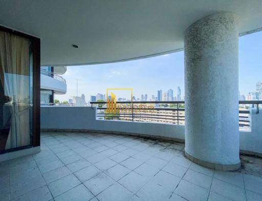 Baan Yen Akart  2 Bedroom Condo in Sathorn