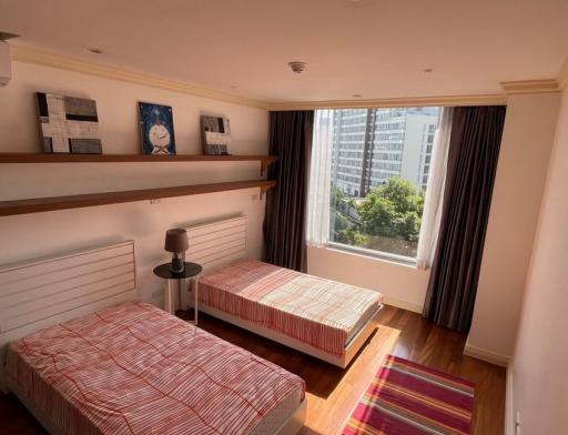 All Seasons Mansion  2 Bedroom For Rent in Phloen Chit