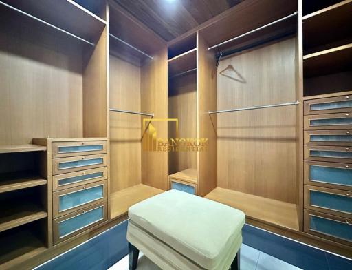 All Seasons Mansion  2 Bedroom For Rent in Phloen Chit