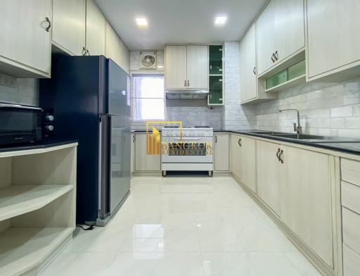 Grand Ville House 2  3 Bedroom Asoke Condo For Rent