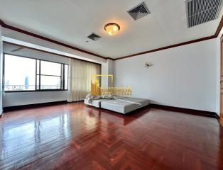 Le Raffine 24  6 Bedroom Penthouse For Sale in Phrom Phong