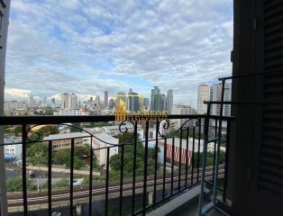 The Crest Sukhumvit 34  1 Bedroom For Rent in Thonglor