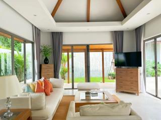 Anchan Grand Residence 4 Bedrooms 1105 Sqm. With Pool For Sale In Choeng Thale Phuket