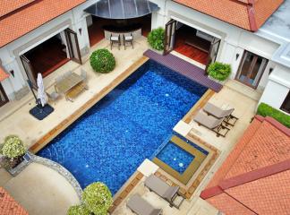 Exclusive 4 Bedroms and Office Rooms Villa 1300 Sqm. With Private Pool For Sale In Bangtao Phuket