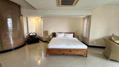 Seaview 2 bedrooms Condo for sale in Kata