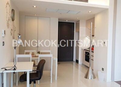 Condo at The Bangkok Sathorn for sale