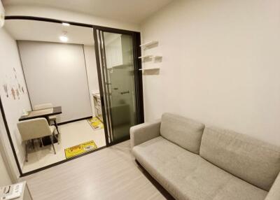 089-515-5440 Selling EkkamaiCondo Sukhumvit 42 30 sq.m. 3.9mb