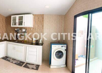 Townhouse at Casa City Kanlapaphruek-Sathorn for sale