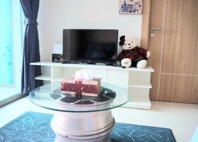 Luxury condo for rent in Pattaya, The Riviera Wongamat Beach.