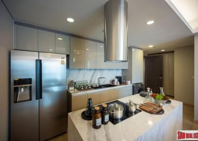 Brand New High-Rise 5* Branded Residence Condo at Queen Sirikit Park MRT - Last 3 Bed Penthouse Unit  14% Discount and Fully Furnished!!