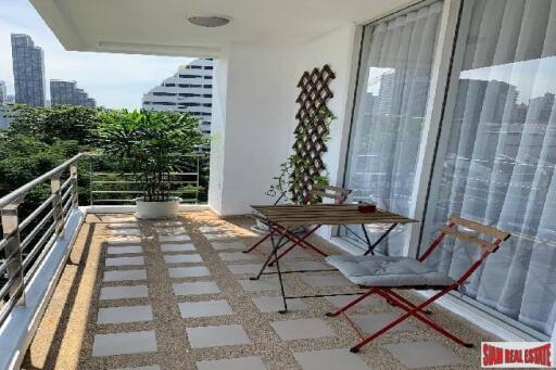 The Peaks Residence Condominium - 3 Bedrooms and 3 Bathrooms for Sale in Phrom Phong Area of Bangkok