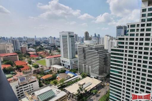 The Loft Asoke - Bright One Bedroom Condo for Sale Walking Distance to BTS Asoke - Great Deal-Lower than Market Price