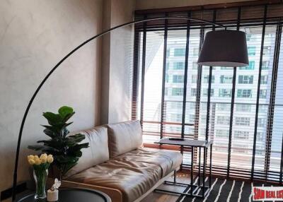 The Loft Asoke - Bright One Bedroom Condo for Sale Walking Distance to BTS Asoke - Great Deal-Lower than Market Price