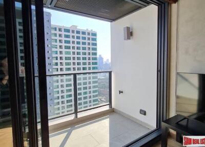 The Loft Asoke - Bright One Bedroom Condo for Sale Walking Distance to BTS Asoke - Great Deal-Lower than Market Price