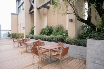 The Oriental Residence - 2 Bedrooms and 2 Bathrooms for Sale in Lumphini Area of Bangkok