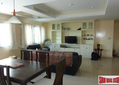Witthayu Complex - Large Two Bedroom Condo for Sale Near Phloen Chit BTS