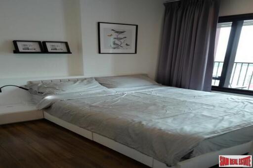 WYNE Sukhumvit - One Bedroom for Sale with Nice City and Pool Views in Phra Khanong