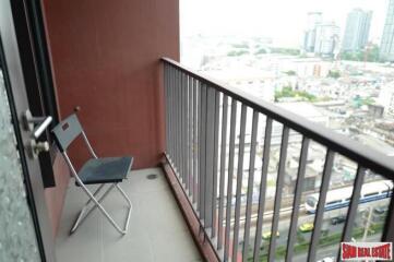 WYNE Sukhumvit - One Bedroom for Sale with Nice City and Pool Views in Phra Khanong