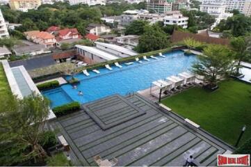 WYNE Sukhumvit - One Bedroom for Sale with Nice City and Pool Views in Phra Khanong