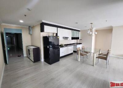 St.Louis Grand Terrace - Spacious 2-Bedroom Condo, Prime CBD Location