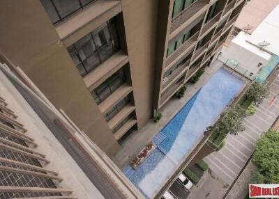 Noble Refine - Sunny Comfortable One Bedroom Condo for Sale in Phrom Phong.