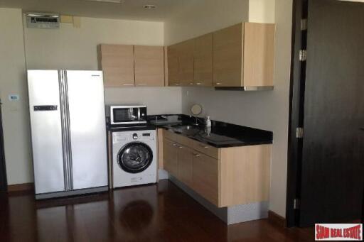 The Address - One Bathroom Condo for Sale on 23rd floor Close to BTS Chidlom Station.