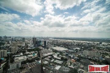 The Lumpini 24 - Top Floor (46th) Three Bed Penthouse for Sale at Sukhumvit Soi 24