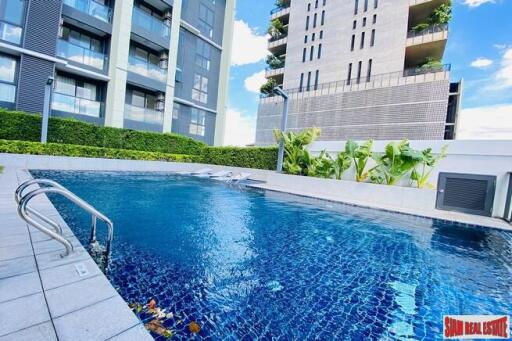 Newly Completed High-Rise Condo at Sathorn with River and City Views - 1 Bed Units